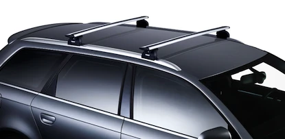 Barres de toit Thule avec WingBar Opel Signum 5-dr Estate avec barres de toit intégrées 03-08