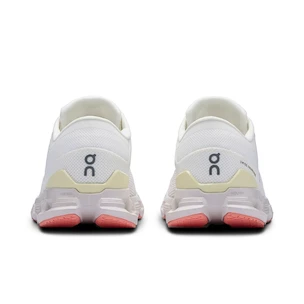 Chaussures de running pour femme On  Cloud X 4 Ivory/Sand