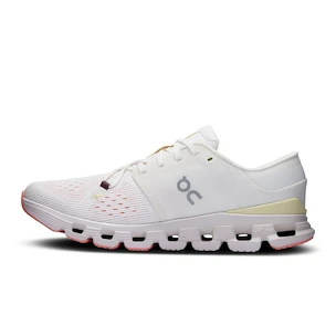 Chaussures de running pour femme On  Cloud X 4 Ivory/Sand