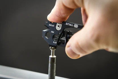 Outils True Utility  18v1 FishFace