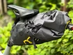 Sacoche sous selle Apidura  Expedition saddle pack 17l