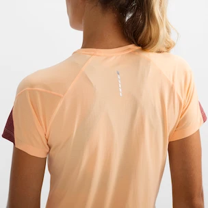 T-shirt pour femme Salomon  Cross Run SS Tee Apricot Ice